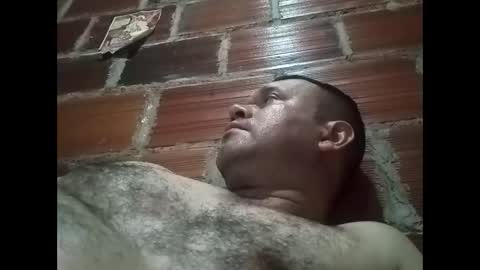 Snapshot of juan370490 chatting on March 6, 7:32 pm juan370490 online show from March 6, 7:32 pm