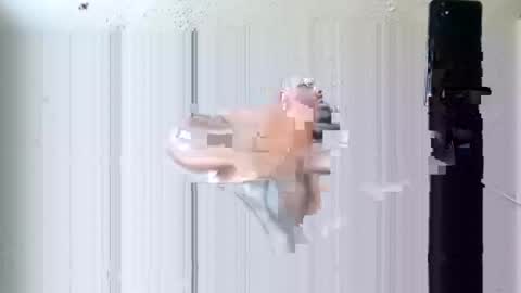 Snapshot of juan575390 chatting on February 3, 12:14 pm juan575390 online show from February 3, 12:14 pm