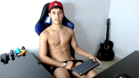 JuanDa online show from December 3, 12:57 am