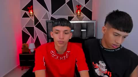 JuanSteven online show from March 13, 2:51 am