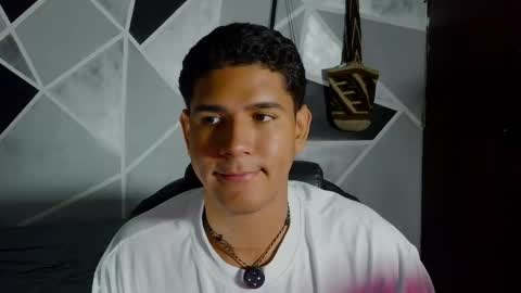 Juan online show from May 24, 1:10 am