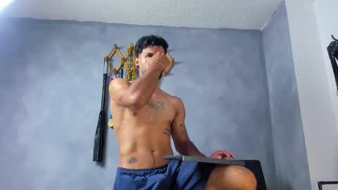 Juan Esteban online show from January 13, 5:07 pm