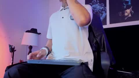 juancamilo66_ online show from March 24, 5:51 pm