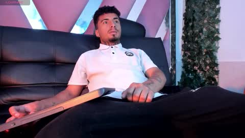 juancamilo66_ online show from March 25, 3:29 pm