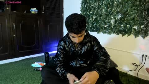 juancamilo66_ online show from April 8, 3:39 am