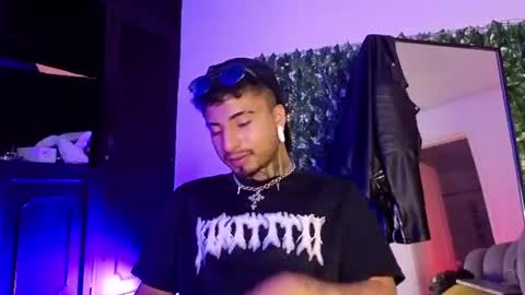 juancamilo66_ online show from June 21, 12:35 am