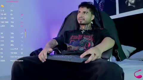 juancamilo66_ online show from July 25, 2:09 am