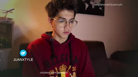 . online show from November 18, 6:23 pm