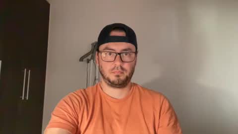 Snapshot of juanchom chatting on January 7, 2:41 pm juanchom online show from January 7, 2:41 pm