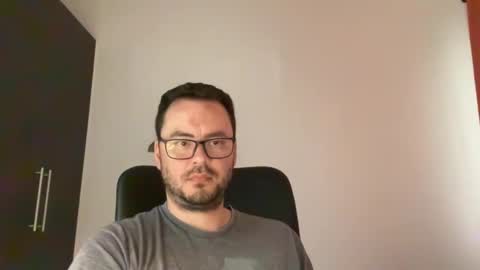 Snapshot of juanchom chatting on January 23, 3:54 pm juanchom online show from January 23, 3:54 pm