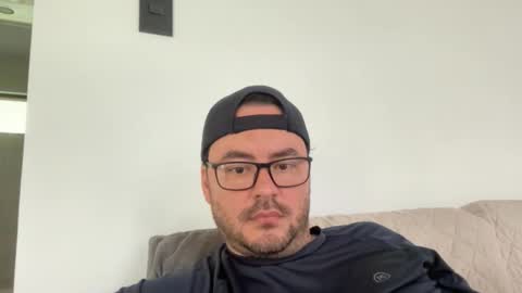 Snapshot of juanchom chatting on October 22, 2:28 pm juanchom online show from October 22, 2:28 pm