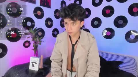 Snapshot of juandaaa__ chatting on February 4, 6:58 pm juandaaa__ online show from February 4, 6:58 pm