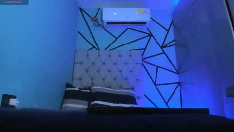 Snapshot of juande_24 chatting on May 15, 3:30 pm independent model online show from May 15, 3:30 pm