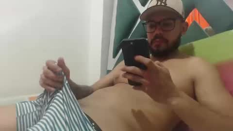 juanfe_style online show from September 27, 11:26 am