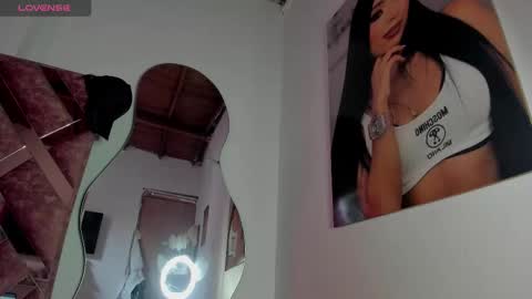 Snapshot of juanita__lara chatting on February 28, 2:07 pm Juanita online show from February 28, 2:07 pm