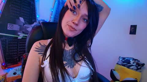 Snapshot of juanita_adams chatting on January 27, 7:46 pm Juanita online show from January 27, 7:46 pm