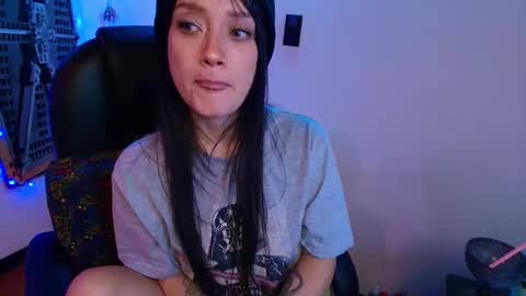 Snapshot of juanita_adams chatting on February 11, 11:01 pm Juanita online show from February 11, 11:01 pm