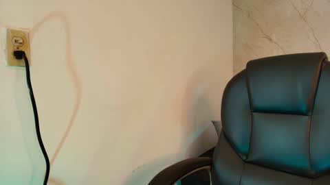 Juanita  online show from February 26, 2:04 am