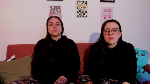 Snapshot of juanitaaa_ chatting on June 9, 5:08 am juanitaaa_ online show from June 9, 5:08 am
