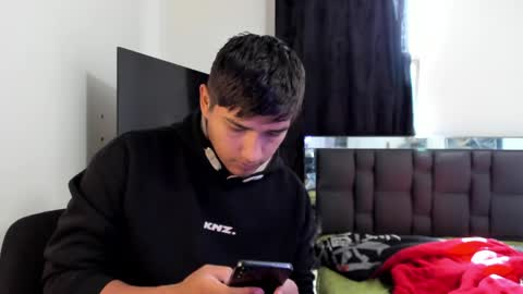 Snapshot of juanjo_ferrari chatting on March 23, 7:07 pm juanjo ferrari online show from March 23, 7:07 pm