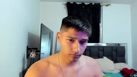 Snapshot of juanjo_ferrari chatting on April 26, 3:37 am juanjo ferrari online show from April 26, 3:37 am
