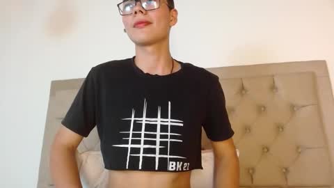 juanjo_galeano online show from February 15, 6:01 pm