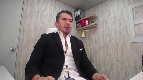 Snapshot of juank_fit45 chatting on February 24, 3:15 am Juan k online show from February 24, 3:15 am