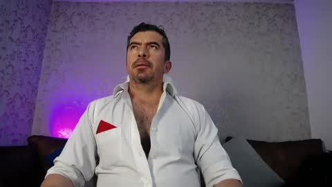 Snapshot of juank_fit45 chatting on April 14, 3:01 am Juan k online show from April 14, 3:01 am