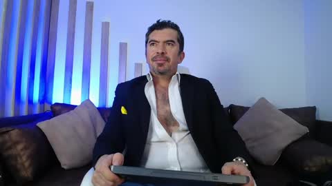 Snapshot of juank_fit45 chatting on April 29, 4:22 pm Juan k online show from April 29, 4:22 pm