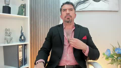 Snapshot of juank_fit45 chatting on May 29, 1:14 am Juan k online show from May 29, 1:14 am