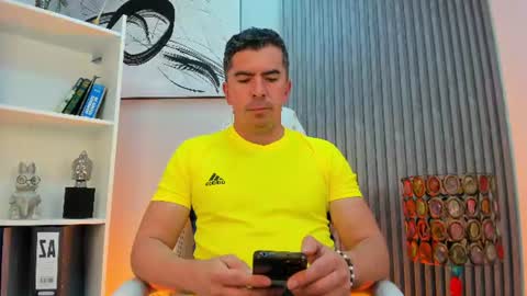 Snapshot of juank_fit45 chatting on July 9, 4:49 am Juan k online show from July 9, 4:49 am