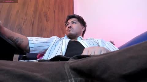 Snapshot of juanmechanic chatting on February 11, 7:13 am JUAN online show from February 11, 7:13 am