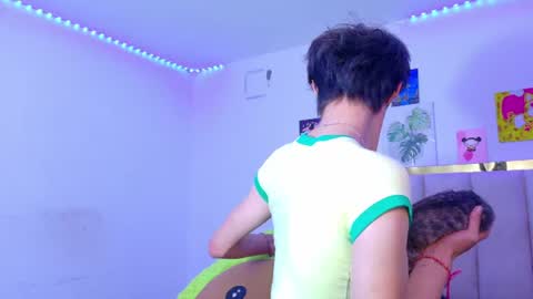 Snapshot of juanmres chatting on June 16, 6:43 pm juanmres online show from June 16, 6:43 pm