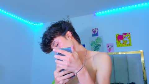 Snapshot of juanmres chatting on July 7, 8:24 pm juanmres online show from July 7, 8:24 pm