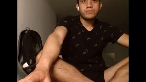 Snapshot of juanperez1999777 chatting on October 26, 9:31 pm juanperez1999777 online show from October 26, 9:31 pm