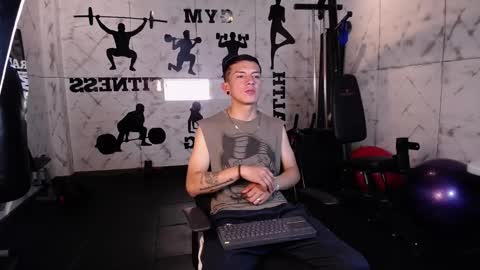 Snapshot of juanse_colling chatting on March 2, 9:32 pm Juanse Colling online show from March 2, 9:32 pm