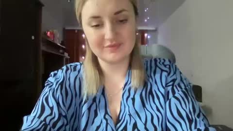 JudeValenti online show from March 10, 5:18 pm