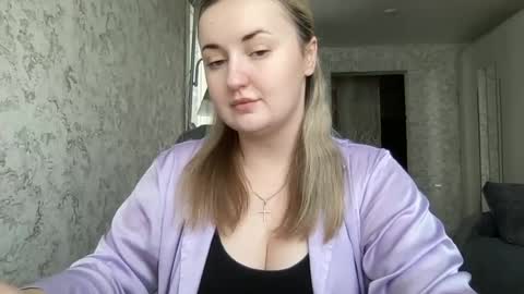 Snapshot of judevalenti chatting on July 6, 4:31 am JudeValenti online show from July 6, 4:31 am