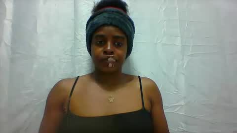 Snapshot of judianaa chatting on February 28, 10:55 pm judianaa online show from February 28, 10:55 pm