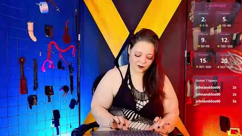 judith_mature_bdsm online show from February 10, 3:32 am