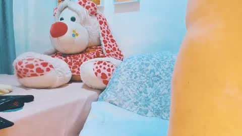 Snapshot of judy_love chatting on May 16, 7:45 pm Judith Cabrales online show from May 16, 7:45 pm