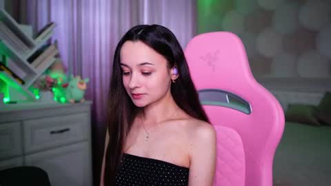 Angelina online show from June 9, 12:50 pm