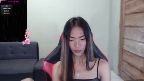 Snapshot of juicy_cumellah chatting on September 25, 8:56 pm Ellah online show from September 25, 8:56 pm