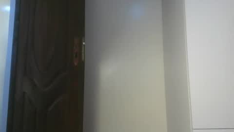 Juicey lovely online show from February 4, 7:14 am