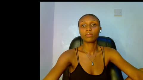 Snapshot of juicy_pinkpussy564197 chatting on July 3, 11:22 pm olivia online show from July 3, 11:22 pm