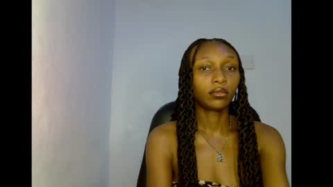 Snapshot of juicy_pinkpussy564197 chatting on July 14, 7:46 am olivia online show from July 14, 7:46 am