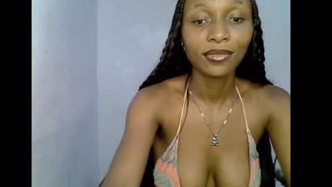 Snapshot of juicy_pinkpussy564197 chatting on July 18, 8:07 am olivia online show from July 18, 8:07 am