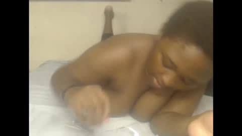 Snapshot of juicyboobssx chatting on September 17, 7:04 pm juicyboobssx online show from September 17, 7:04 pm