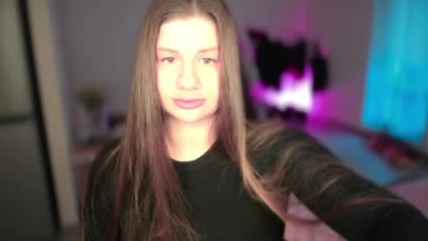 Snapshot of juicyhelenx chatting on April 30, 4:24 pm Elena online show from April 30, 4:24 pm