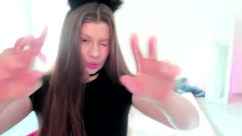 Snapshot of juicyhelenx chatting on June 7, 2:32 pm Elena online show from June 7, 2:32 pm